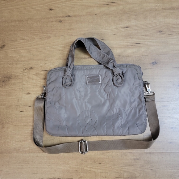 Marc by Marc Jacobs Nylon Computer Laptop Case / Tote - Picture 6 of 14